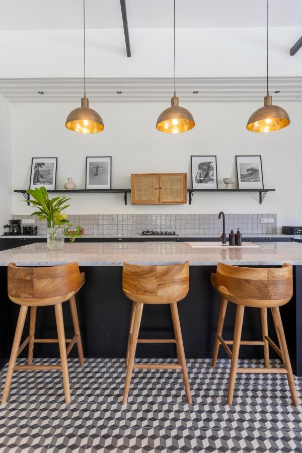Villa Badoum Guesthouse Canggu Екстериор снимка
