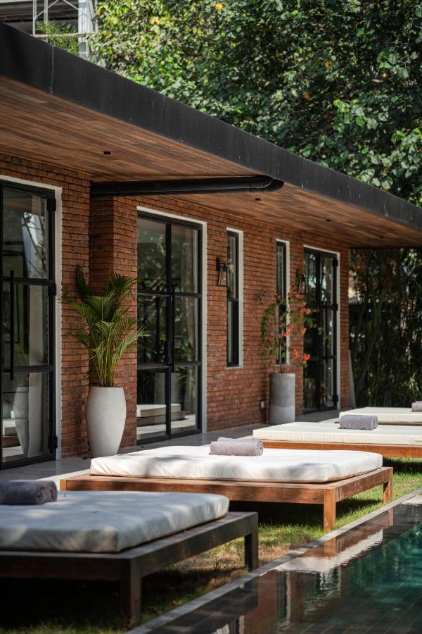 Villa Badoum Guesthouse Canggu Екстериор снимка
